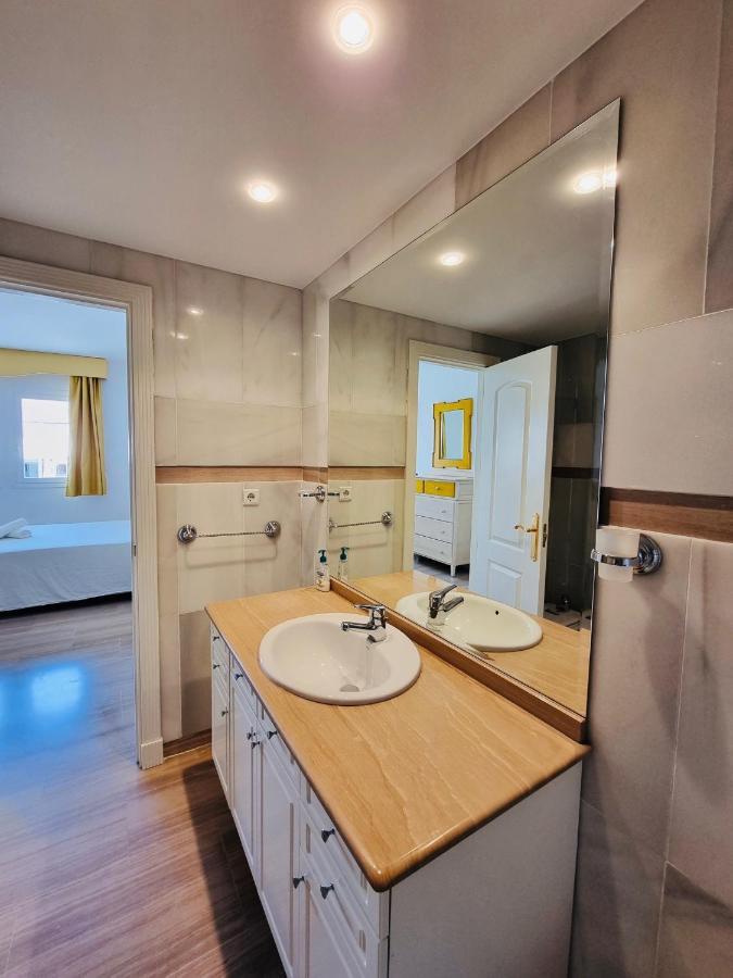 Apartmán G&G Isla Marina Puerto Benalmádena Exteriér fotografie